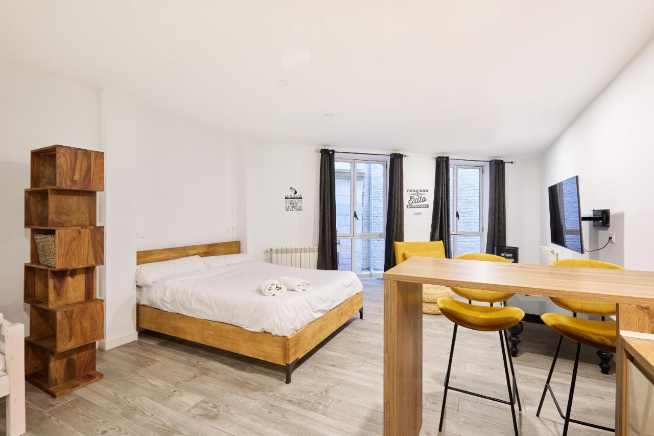Ferienwohnung Tuapartamento Centro - Fuente Navarreria Pamplona Exterior foto